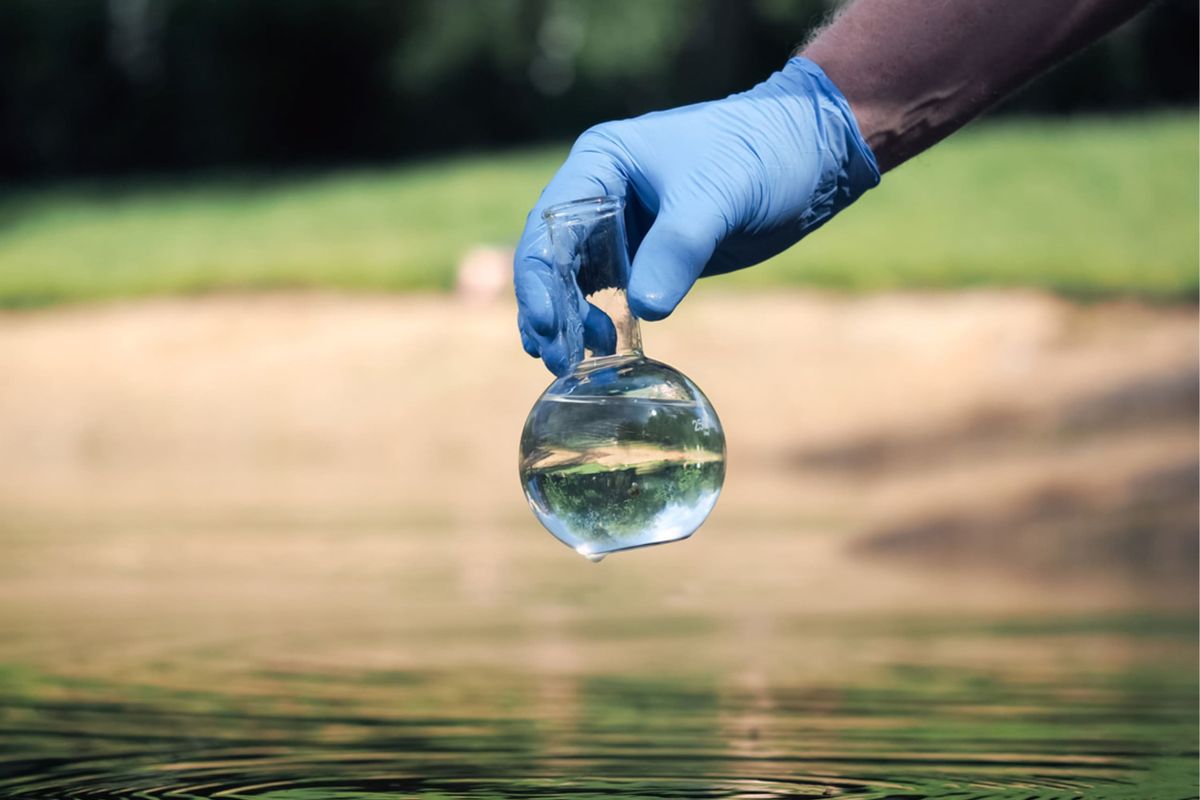 Prélèvement et analyse d'eau